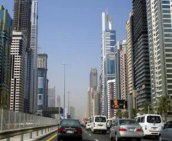 Dubai'de ev fiyatları yüzde 32 düştü