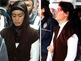 Dün başörtülü çıkmıştı, bugün açıldı