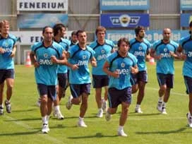 F.Bahçe 3 eksikle Konya'ya hazır