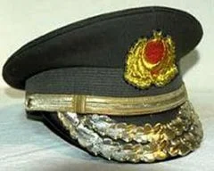 İki generalden şok istifa