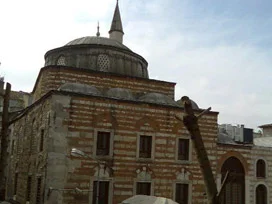 Kabe ölçülerindeki tek cami İsmail Ağa