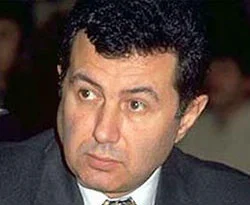 Karamehmet bankaları sattığına bin pişman