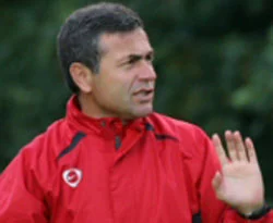 Kocaman ve Karaman istifa ettiler