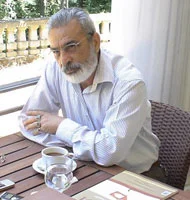 Müslümanla solcu aynı zaafa sahip