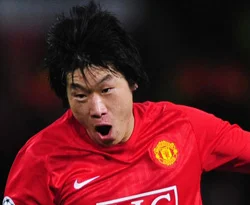Park Ji-Sung tarihe geçti!
