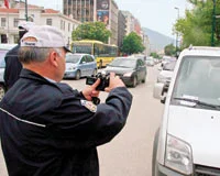 Polis kestiği cezayı fotoğrafla ispatlıyor