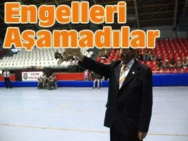 Salona yalnız 37 kişi gelince, ağladılar