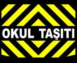 Tek kollu okul servisi otobüsü sürücüsü