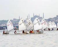 Yelkenler, Haliç'te yarışıyor