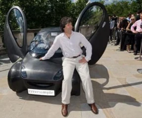 106 km'DE 1 litre yakan otomobil