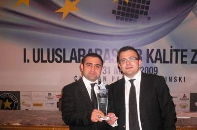 AB Kalite Zirve Ödülü Cardin Mobilya'nın