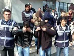 Denizli'de 29 kişi gözaltına alındı