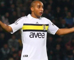 Fener'de Deivid topun ağzında!