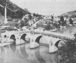 Osmanlı mirası Konjiç Köprüsü ayağa kalktı