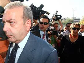 Paksüt: Konuşmak istemiyorum