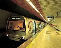 Taksim Metrosu'nda yangın çıktı