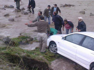 Ardahan'da sel korkusu