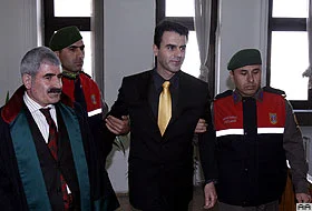 "Askerlik vatan borcu ise 460 gün yaptım"