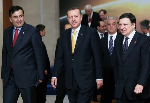 'Atatürk bunların hepsini mezara gömer'