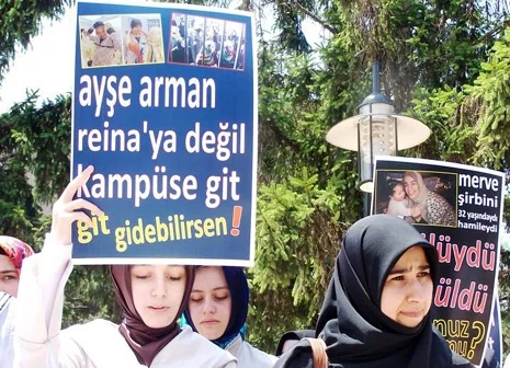 Ayşe Arman 'Reina'ya değil kampüse git! '