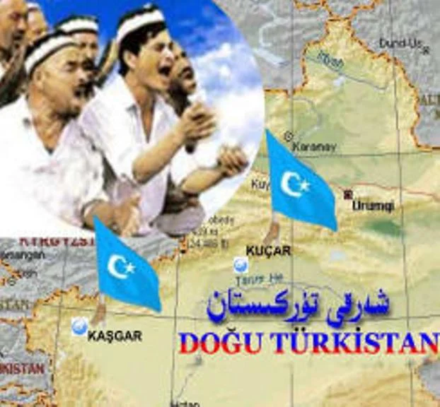 Binlerce kişi Fatih Camii'nde Çin'i protesto etti