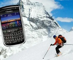 Blackberry hayatını kurtardı
