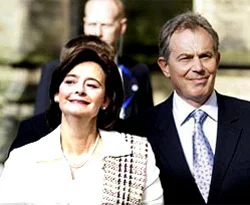 Blair'in eşi de domuz gribi oldu