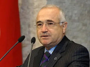Cemil Çicek'ten yargıtay başkanına sert cevap
