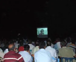 Çukurcalılar ilk kez sinema izledi
