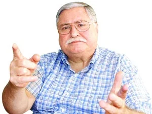 "Darbe yapmak şerefsizlik"