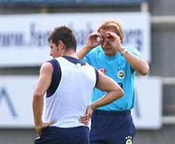 Daum: 'Aç gözlerini Emre!'