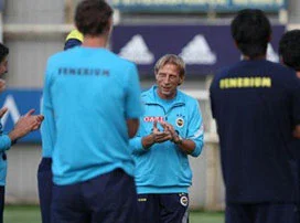Daum, Honved'e karşı 11'ini buldu