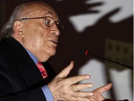 Demirel 'İhbarcı Albay'ı ihbar etti
