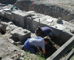 Edirne'de 1850 yıllık kale surları ortaya çıktı