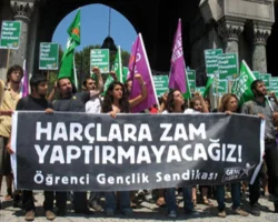 Harç zammına protesto