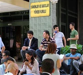 HSYK'dan Ergenekon hakimleri açıklaması