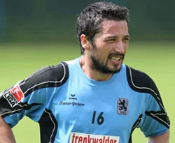 İlhan Mansız'dan gol serisi