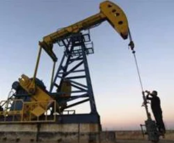 İşsizlik arttı, petrol düştü
