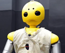 Japonya'da 'eczacı' robot geliştirildi