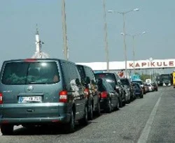 Kapıkule'de gurbetçi yoğunluğu