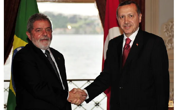 Neden kriz bazılarının işine yarar?