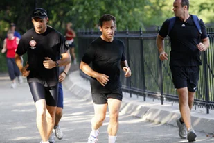 Nicolas Sarkozy taburcu oldu.