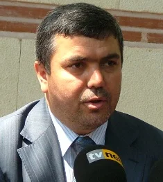 ÖNDER imam-hatiplilerin elinden tutuyor