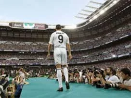 Ronaldo formaları yağmalandı