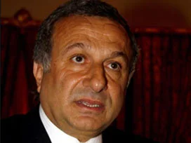 "Yabancılar düşürüyor biz yüksetliyoruz"