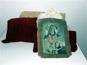 Yastıktan Picasso tablosu çıktı!