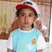 7 yaşında 4 dil konuşuyor!
