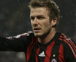AC Milan, Beckham'ı geri istiyor