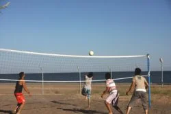 Ahlat'ta plaj voleybolu başladı