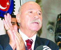 Aklını başına al yoksa kanını içerim